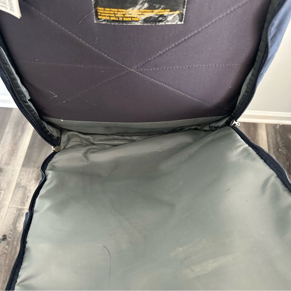 THE NORTH FACE Flex-Vent Backpack - Picture 11 of 14